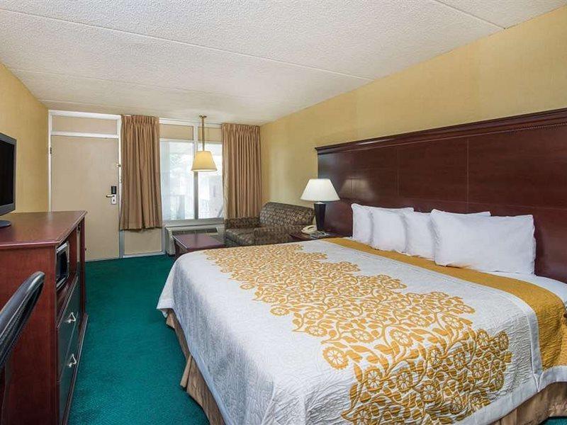 Days Inn By Wyndham Paducah Dış mekan fotoğraf