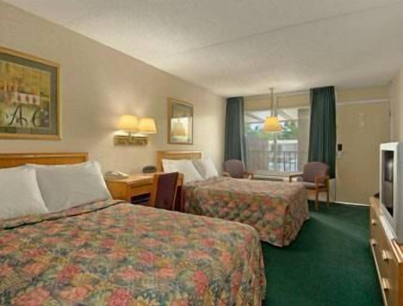 Days Inn By Wyndham Paducah Oda fotoğraf