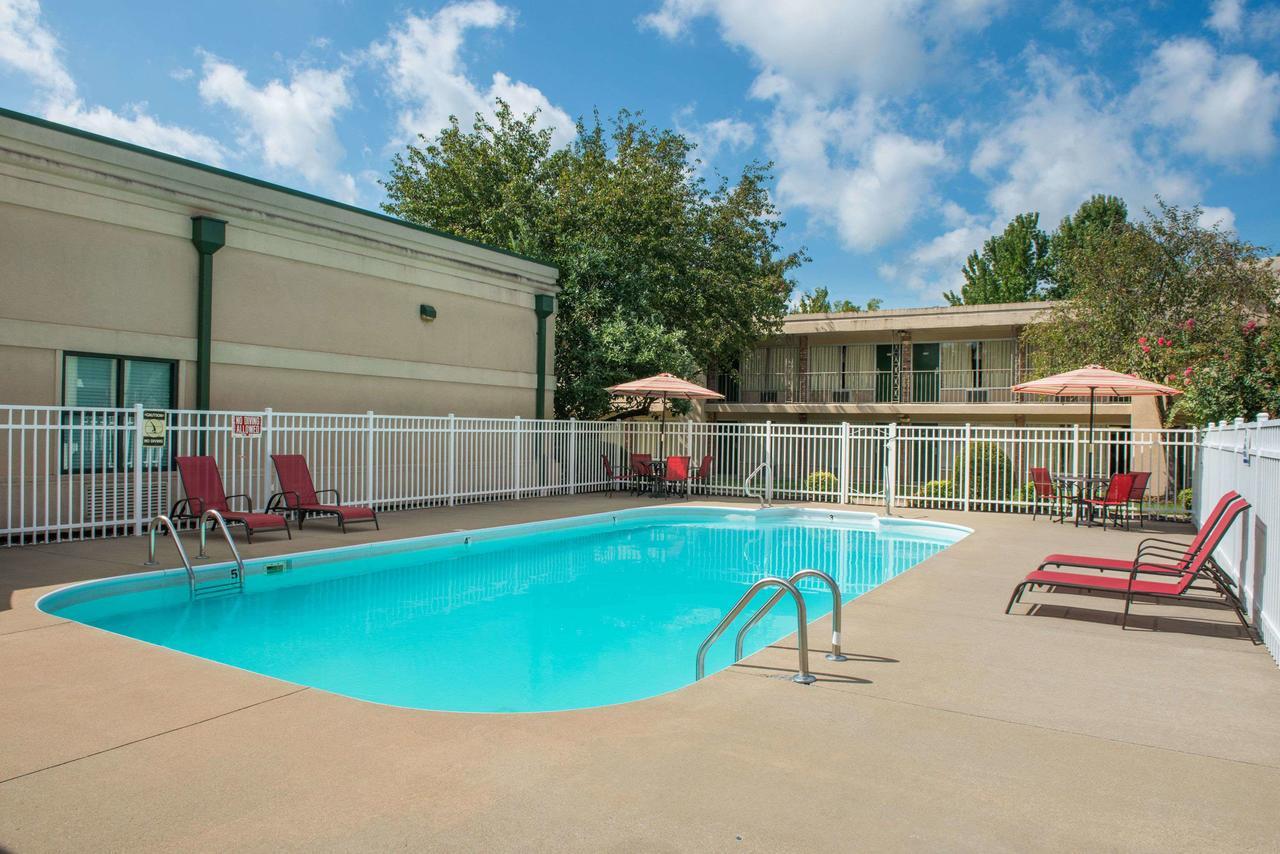 Days Inn By Wyndham Paducah Dış mekan fotoğraf